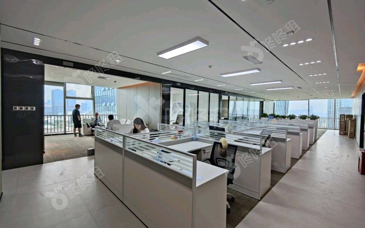 酷派大厦_1650平_精装_办公室开间