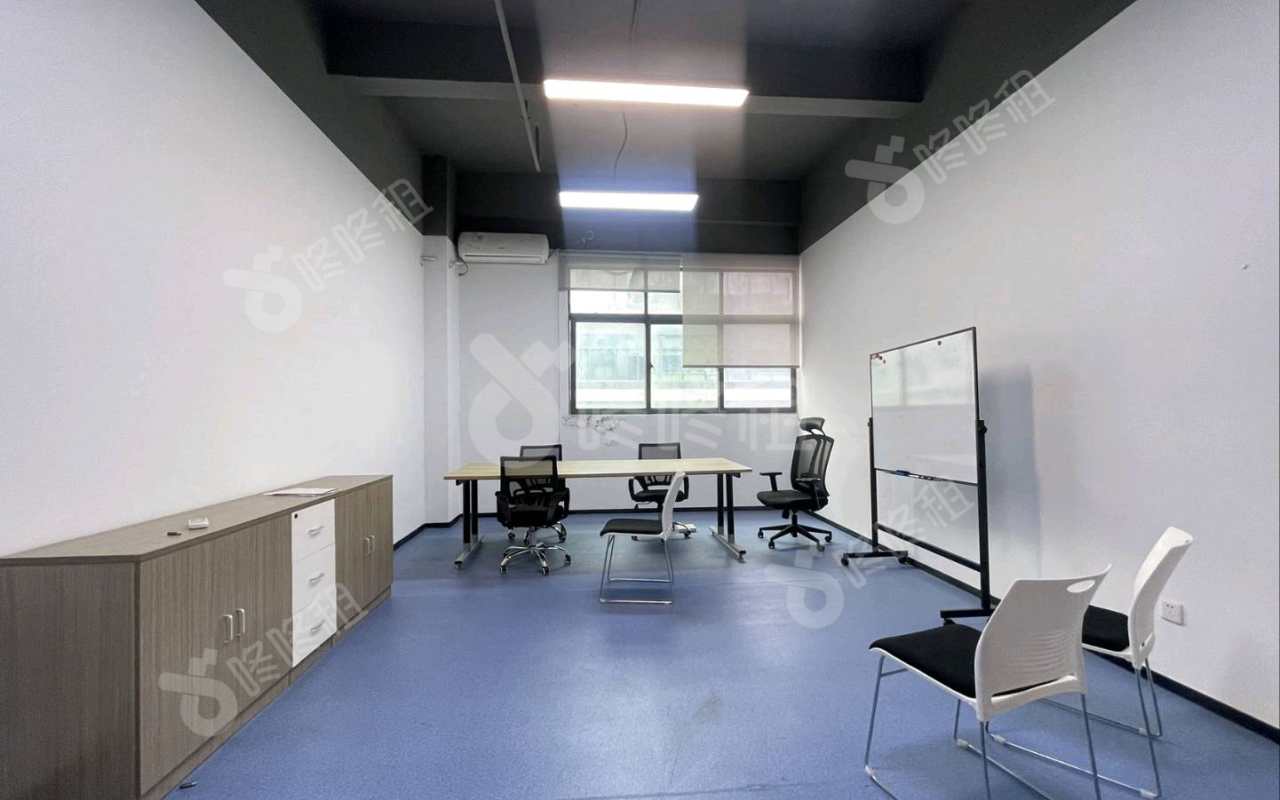 航城信息港_1193平_精装_办公室开间