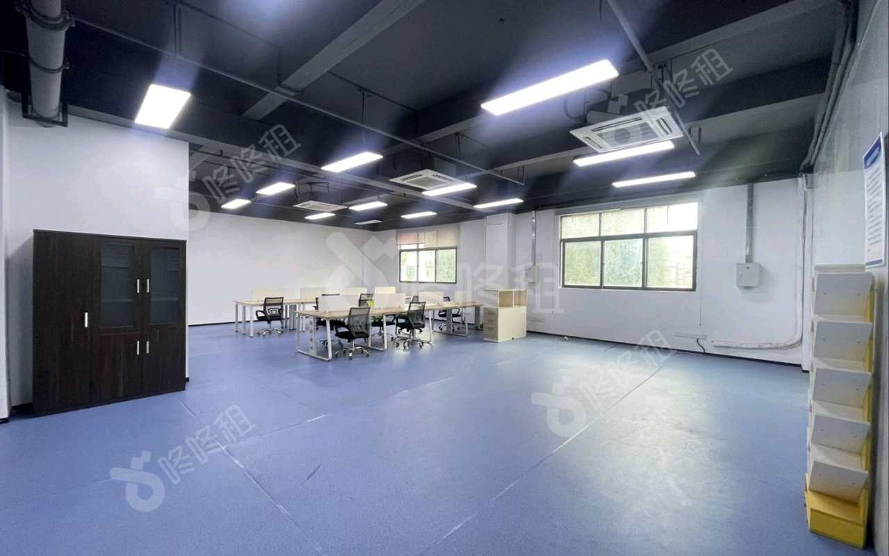 航城信息港_1193平_精装_办公室开间