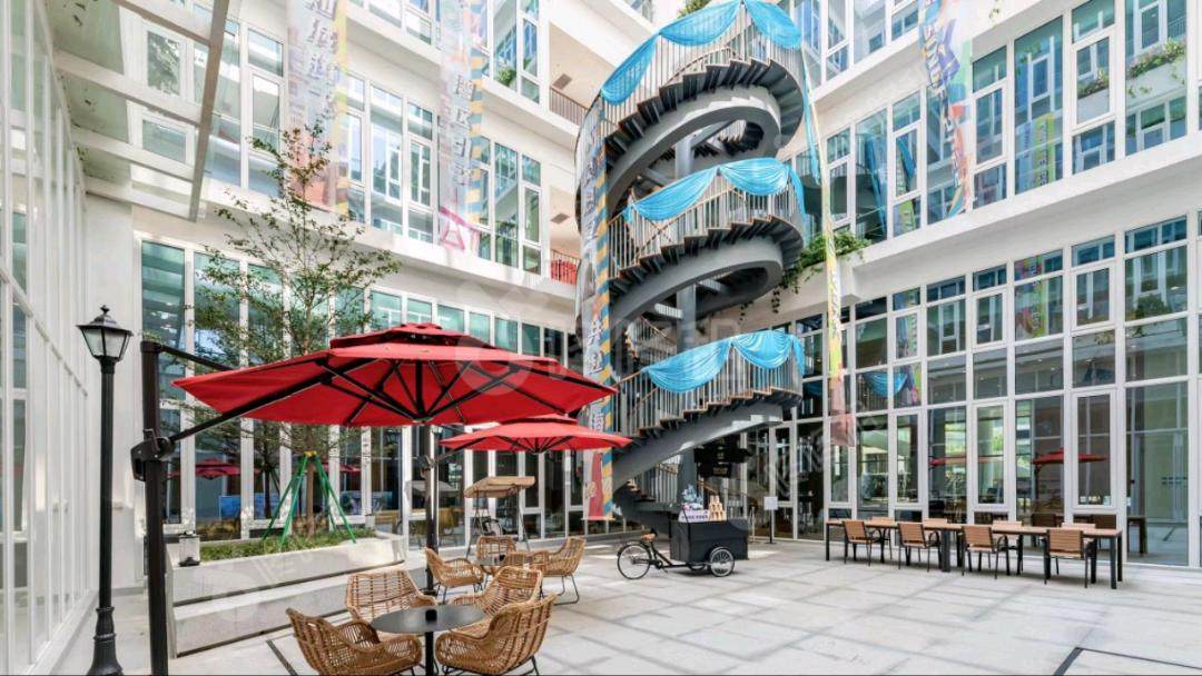 知识城广场_100平_精装_办公室开间