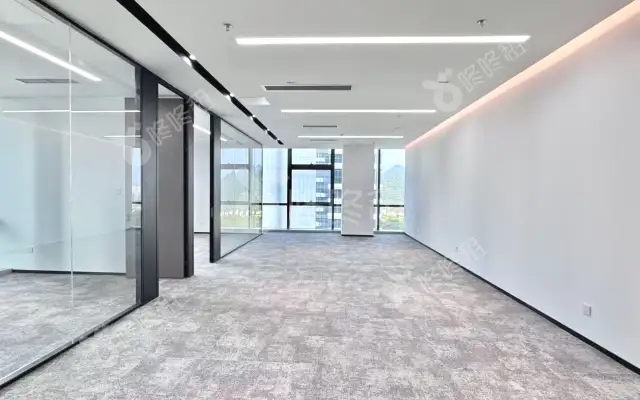 光峰科技大厦_277平米_精装_办公室房源出租