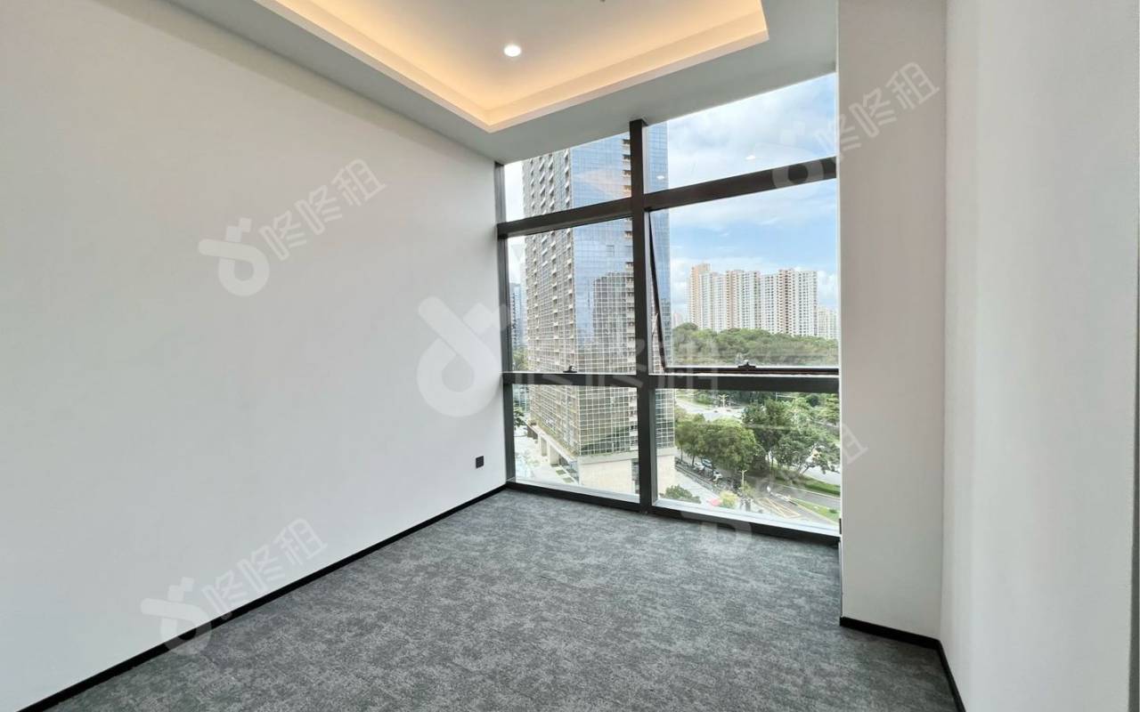 绿景美景广场_638平_精装_办公室隔间