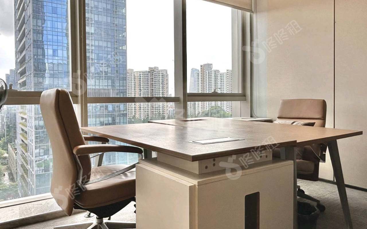 侨城坊_757平_精装_办公室隔间