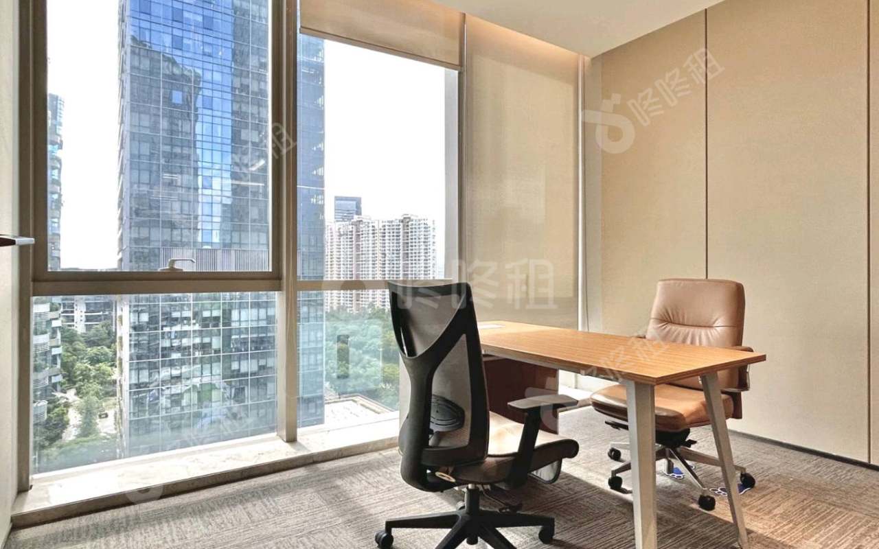 侨城坊_757平_精装_办公室隔间