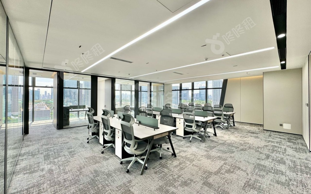 迅雷大厦_479.8平_精装_办公室开间