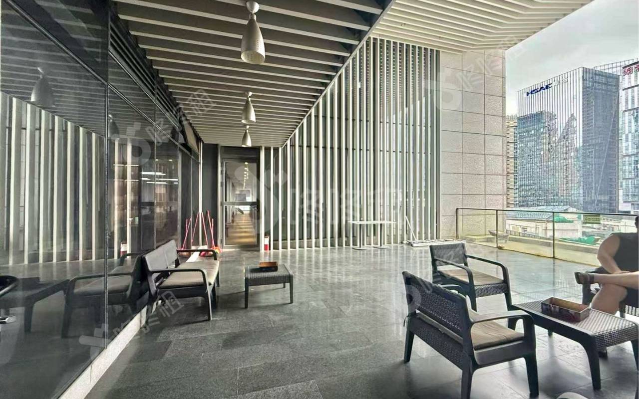 中科大厦_1509.53平_精装_阳台