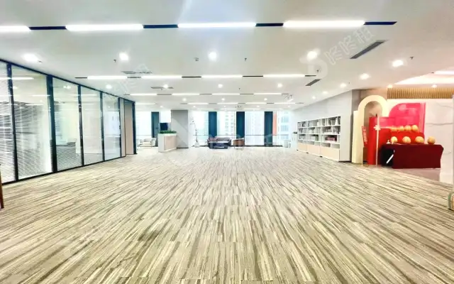 前海君豪中心（招商前海国际中心）_1112平米_精装_办公室房源出租