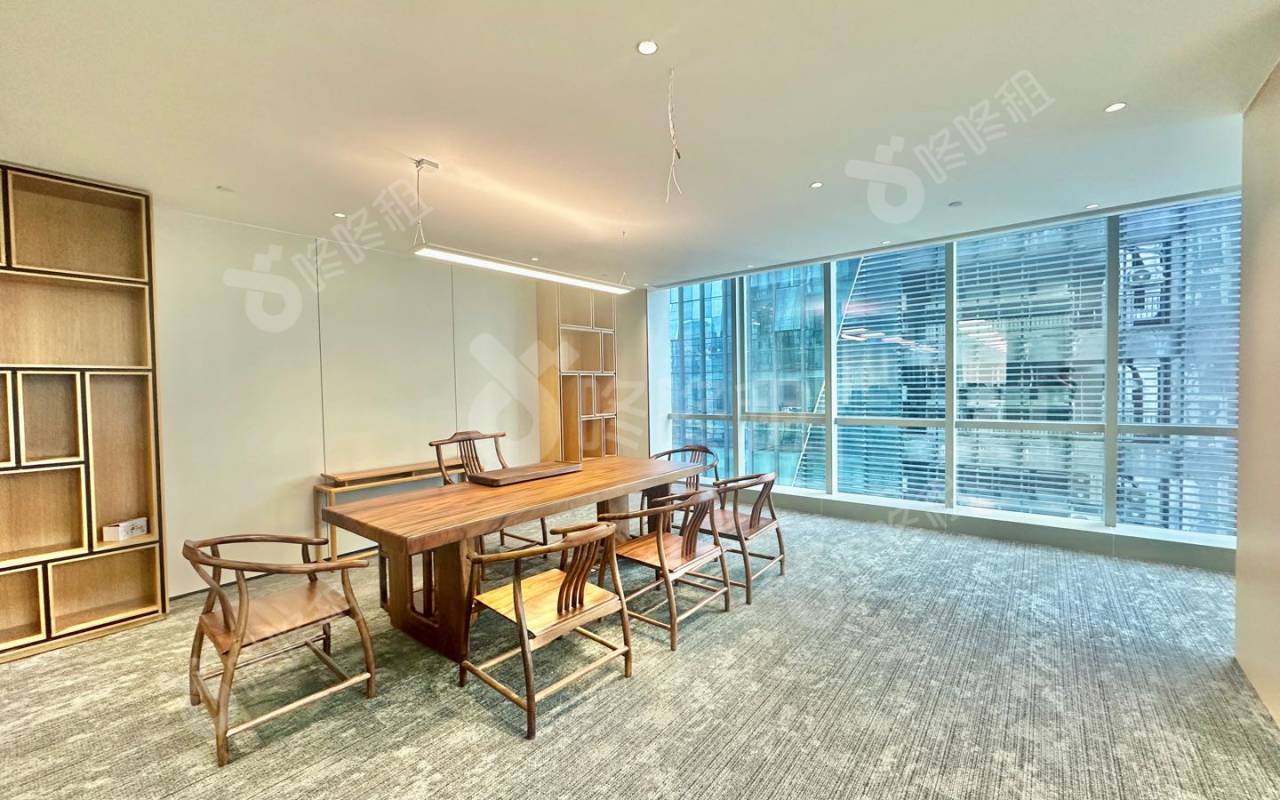 朗科大厦_200平_定制装修_办公室隔间