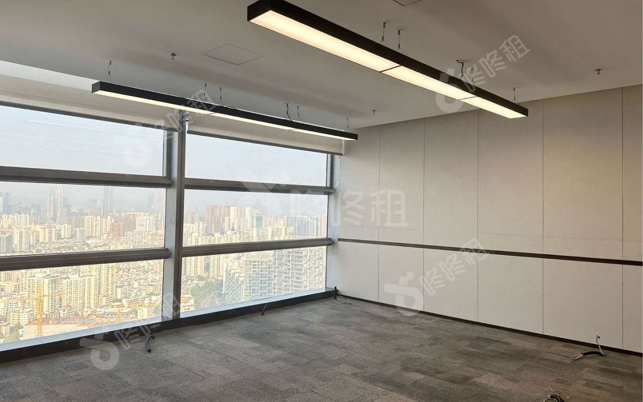招商局广场_1683平_精装_办公室隔间