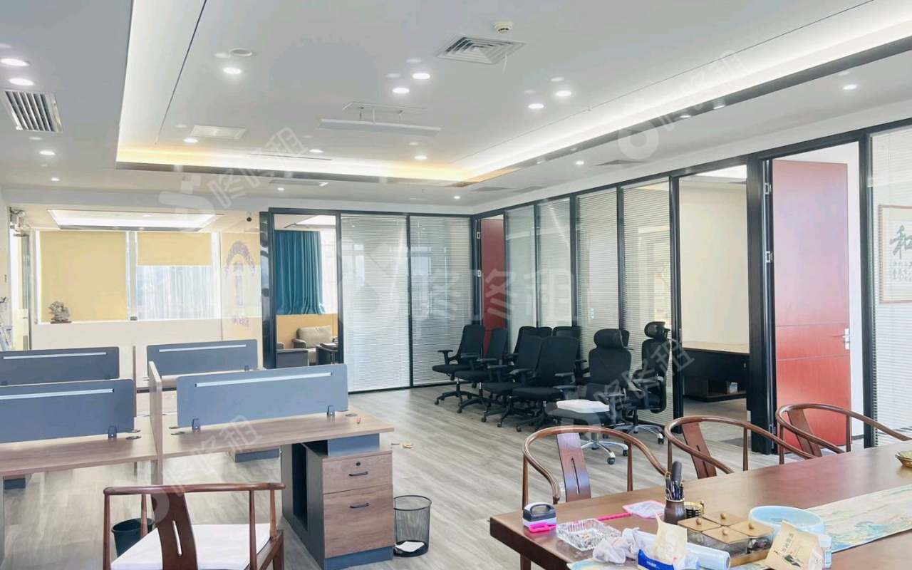 振业国际商务中心_288平_精装_办公室开间