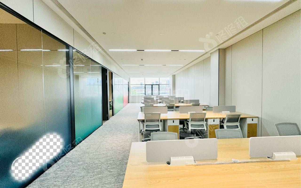 国人通信大厦_465平_精装_办公室开间