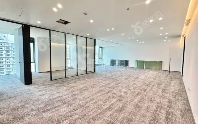英龙商务中心_309.21平米_精装_办公室房源出租