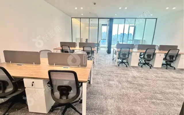 英龙商务中心_168.64平米_精装_办公室房源出租