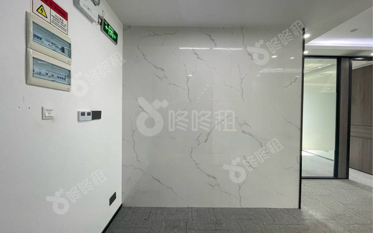 京基御景峯大厦_186.13平_精装_前台