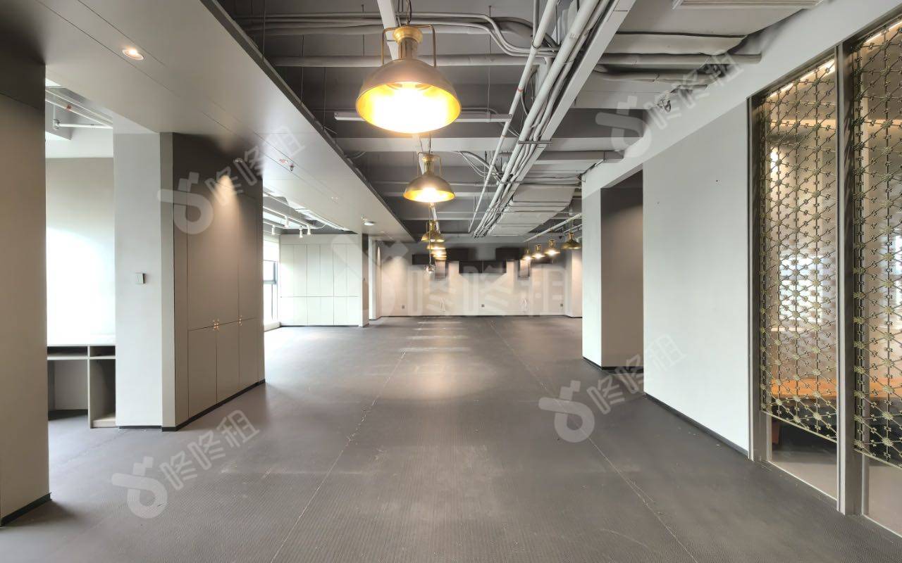 莲花广场_283.03平_精装_办公室开间