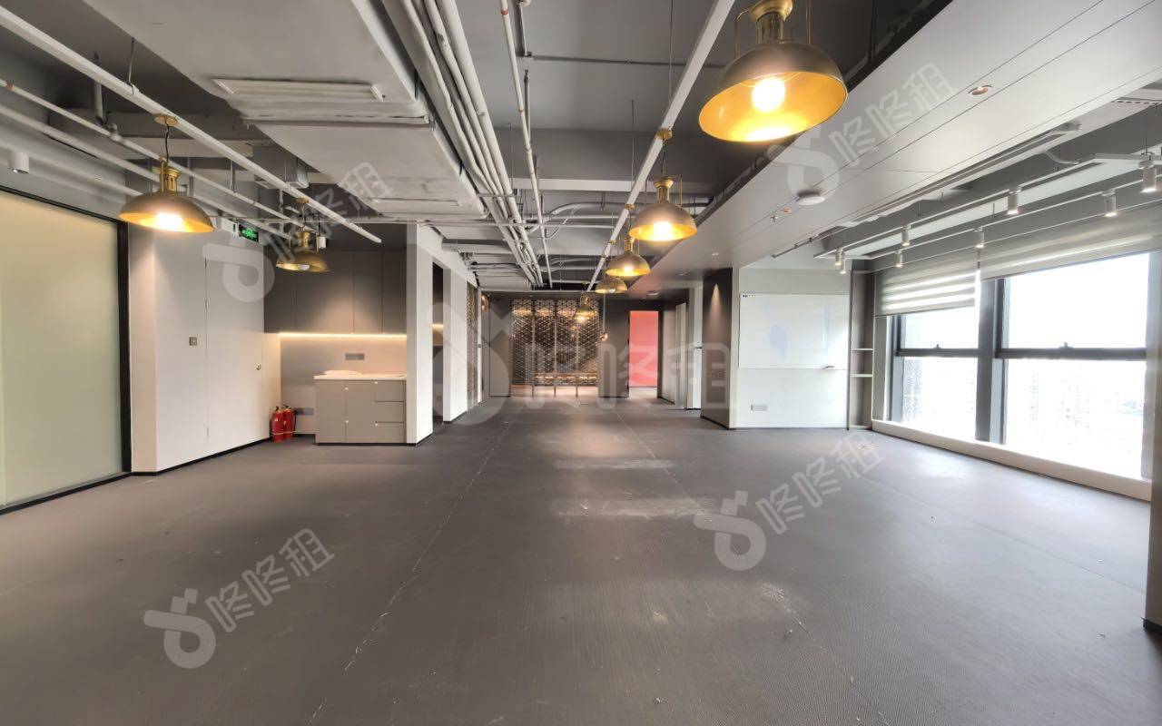 莲花广场_283.03平_精装_办公室开间