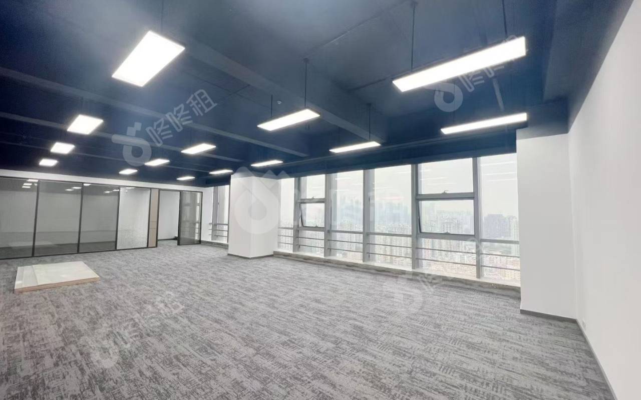 阳光科创中心_292平_精装_办公室开间