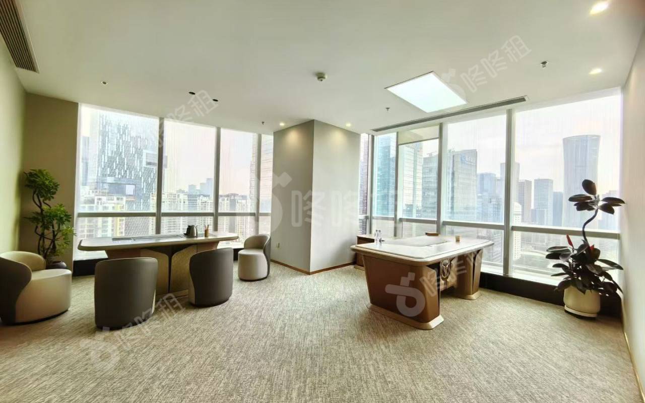 中洲控股中心_668平_精装_办公室隔间