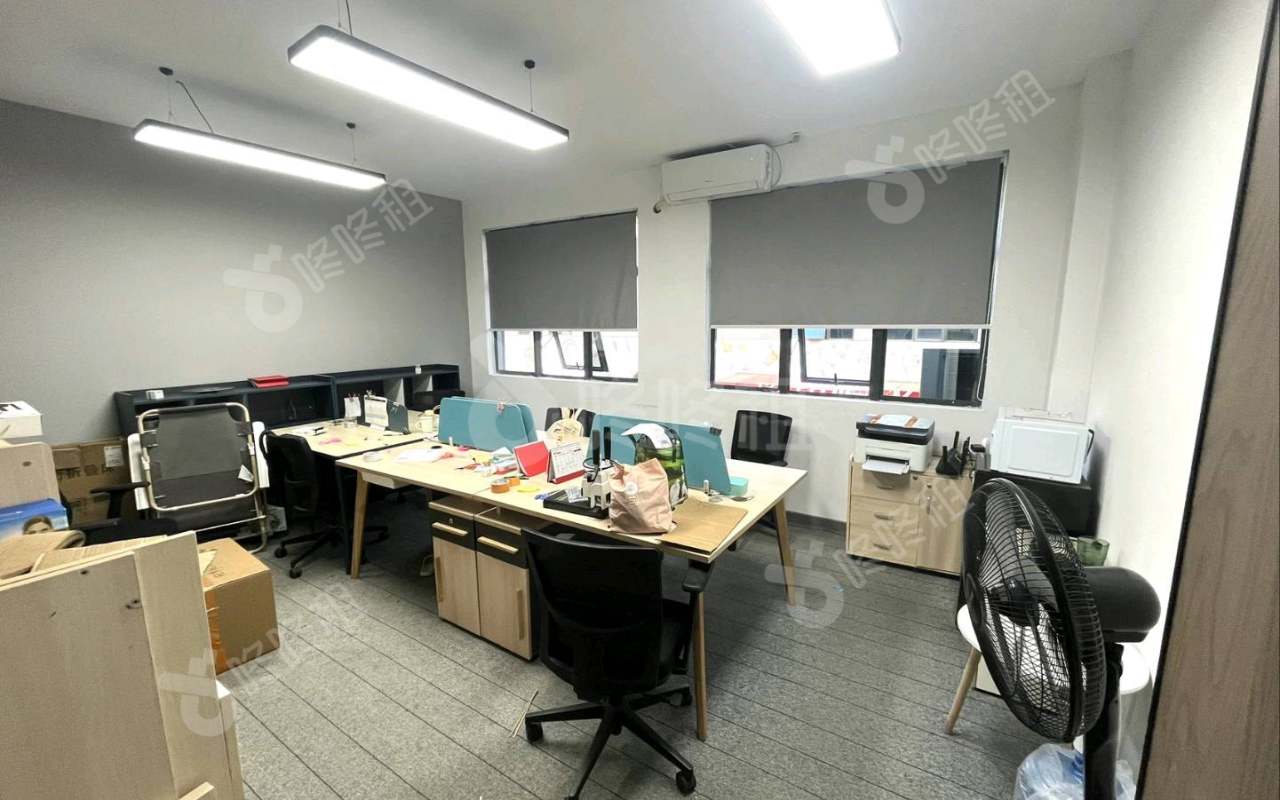 深澳文化产业园_1036平_精装_办公室隔间