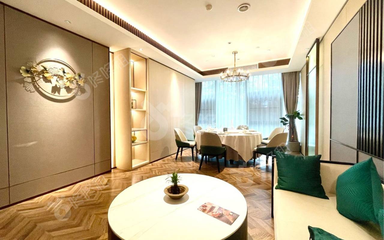 创益科兴科学园(创益科技大厦)_70.7平_豪装_办公室隔间