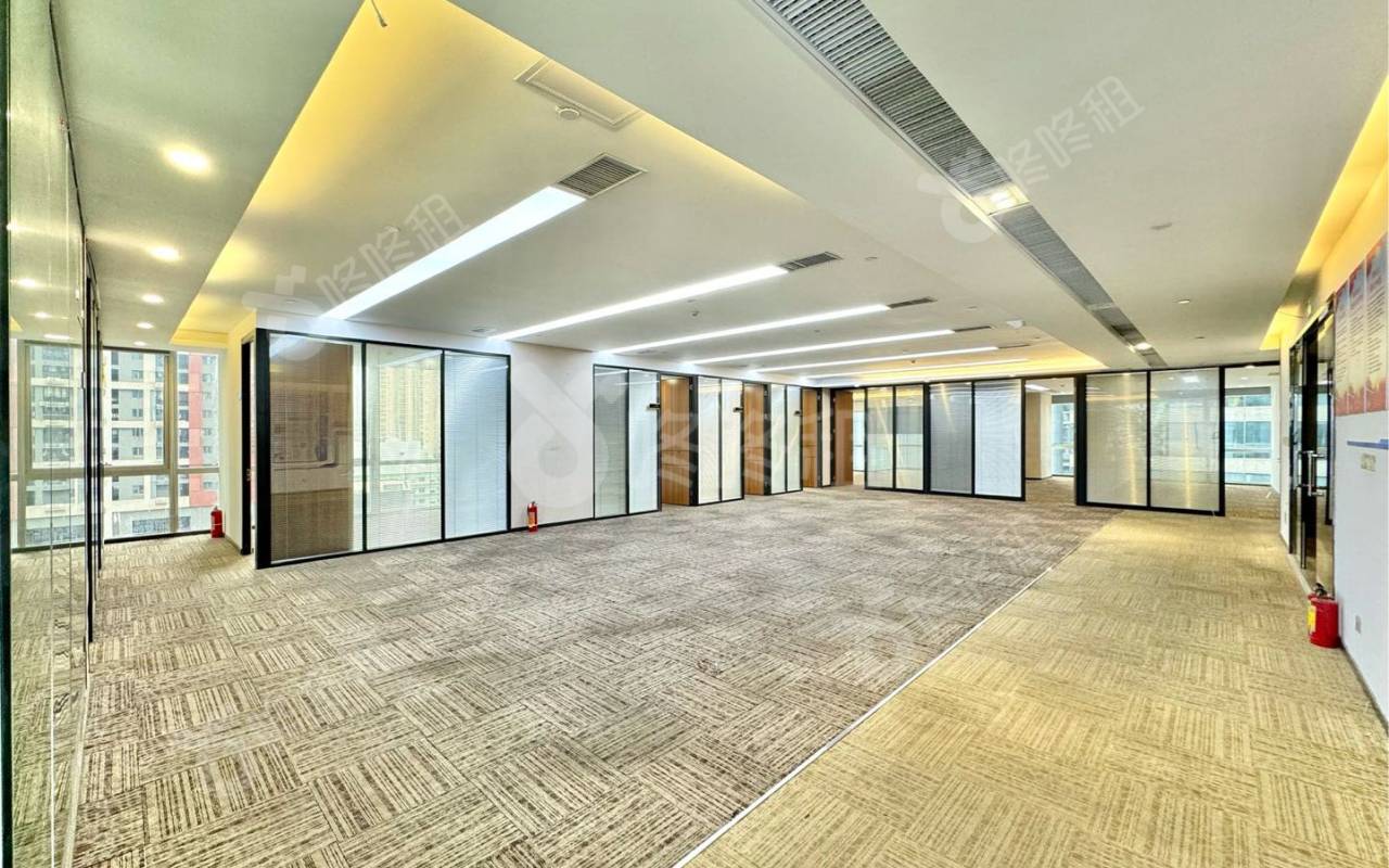大冲商务中心_491平_精装_办公室开间