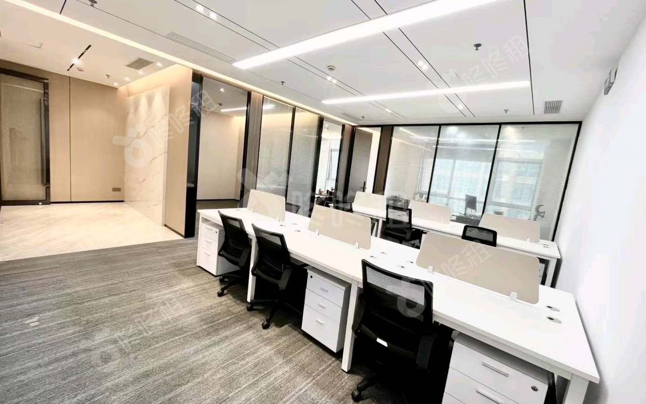 鹏润达大厦(鹏润达商业广场)_266平_精装_办公室开间