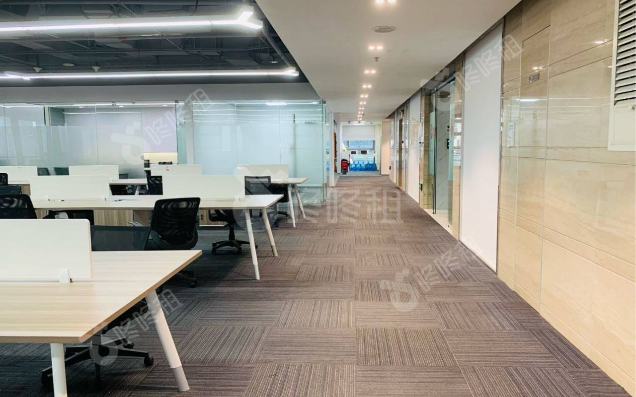 A8音乐大厦_726.5平_精装_办公室开间
