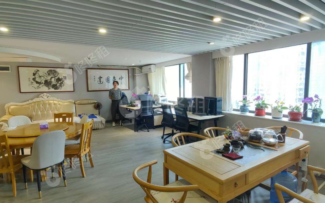 福建大厦_138平_精装_办公室开间