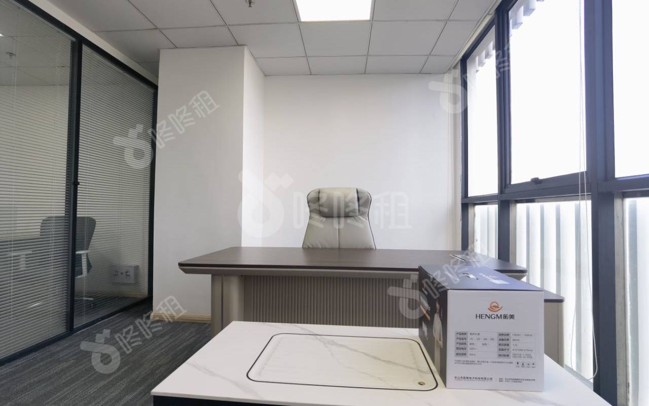 深圳湾科技生态园_118平_精装_办公室隔间