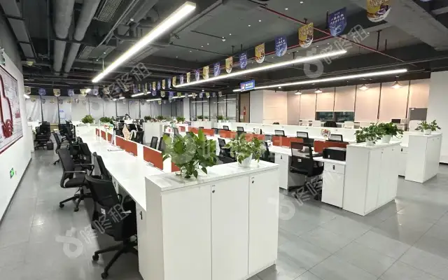 前海科兴科学园(正中华丽中心)_2044平_精装_办公室房源出租