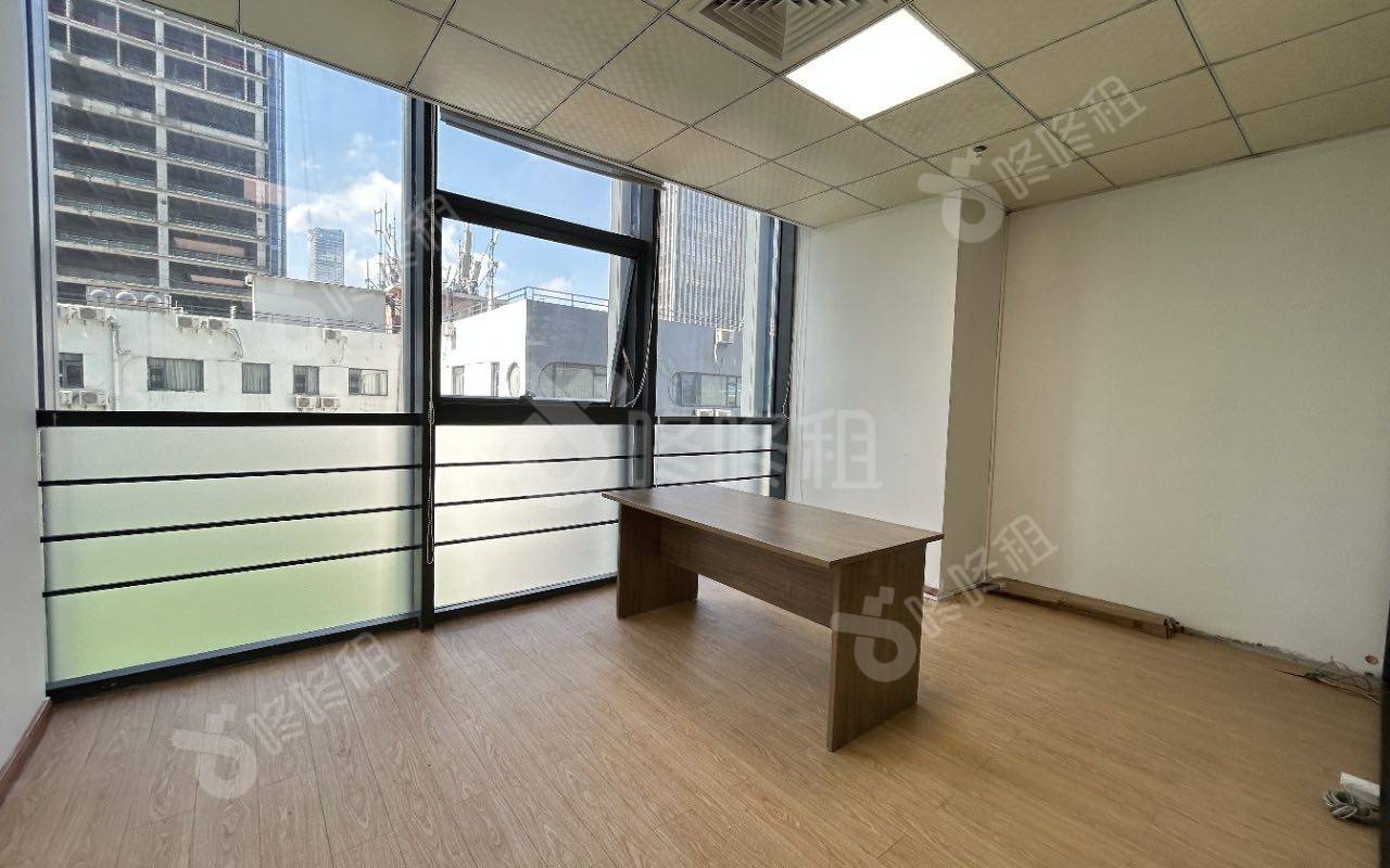 东方科技大厦_230平_豪装_办公室隔间