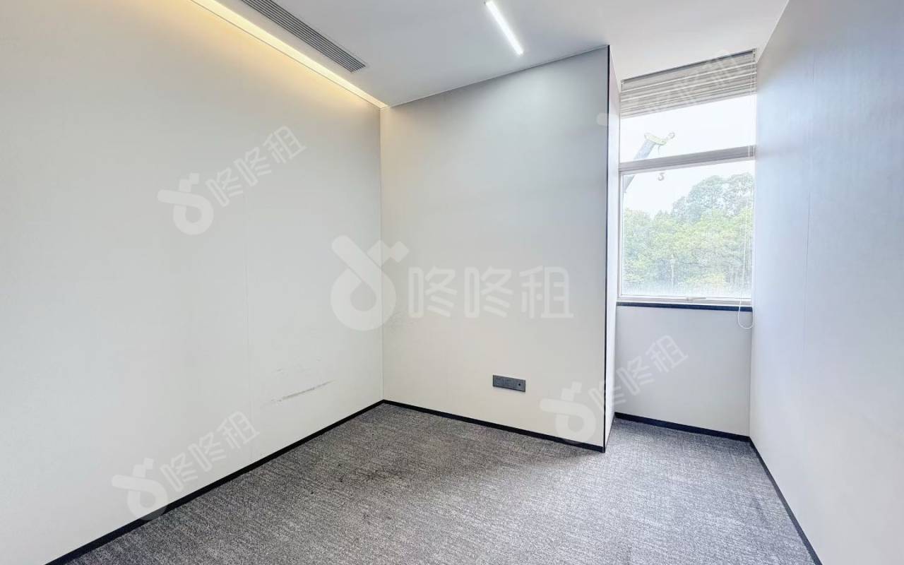 长园新材料港_119平_精装_办公室隔间