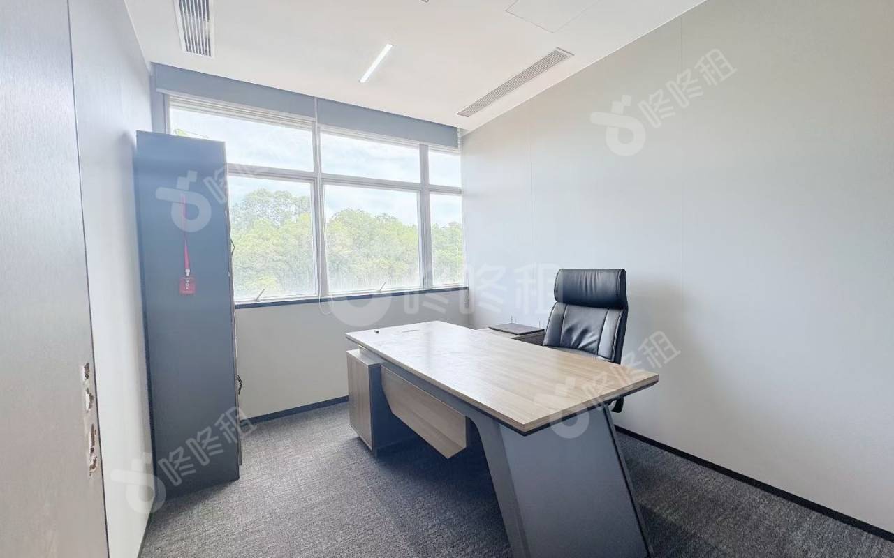 长园新材料港_119平_精装_办公室隔间