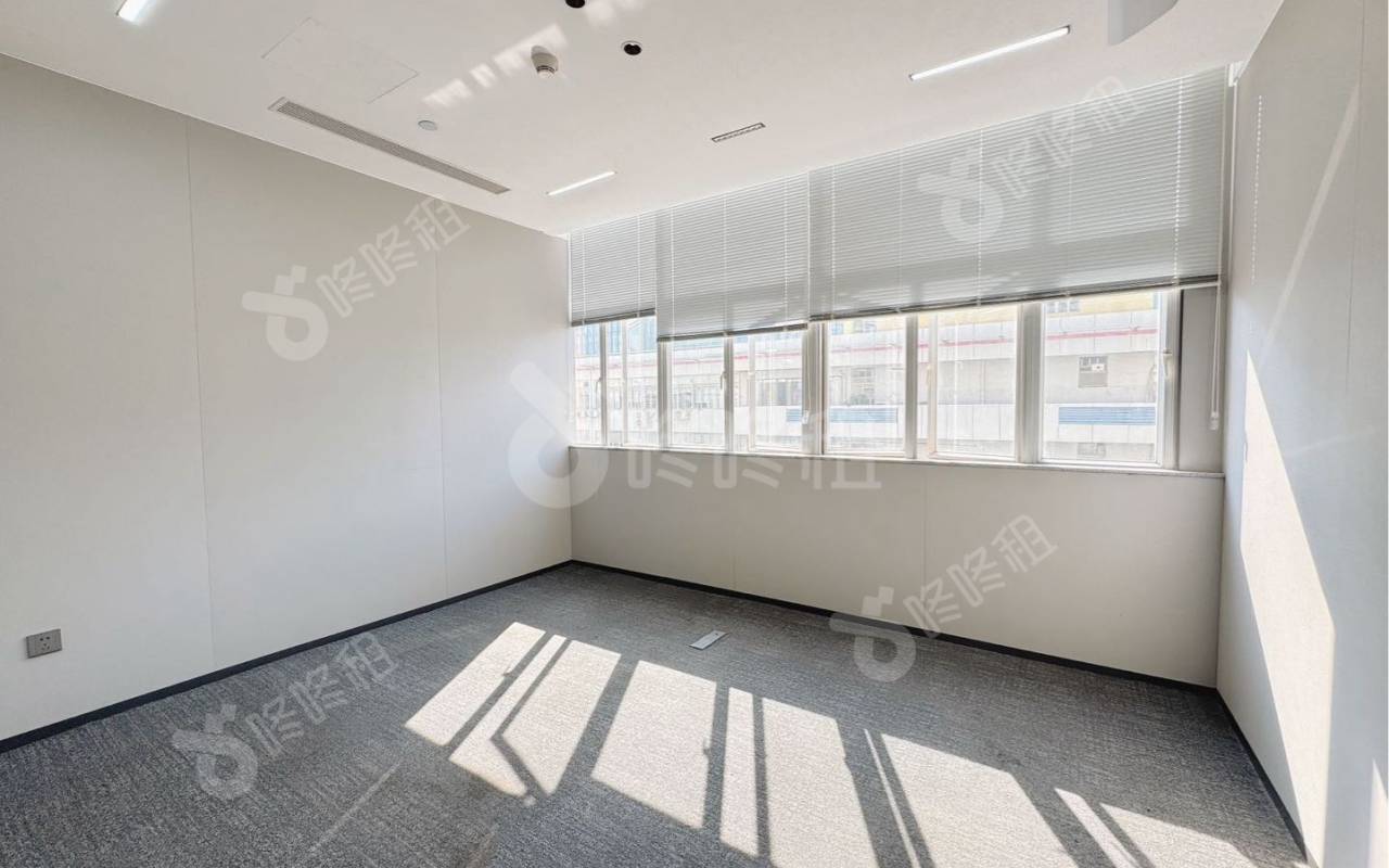 长园新材料港_168平_豪装_办公室隔间