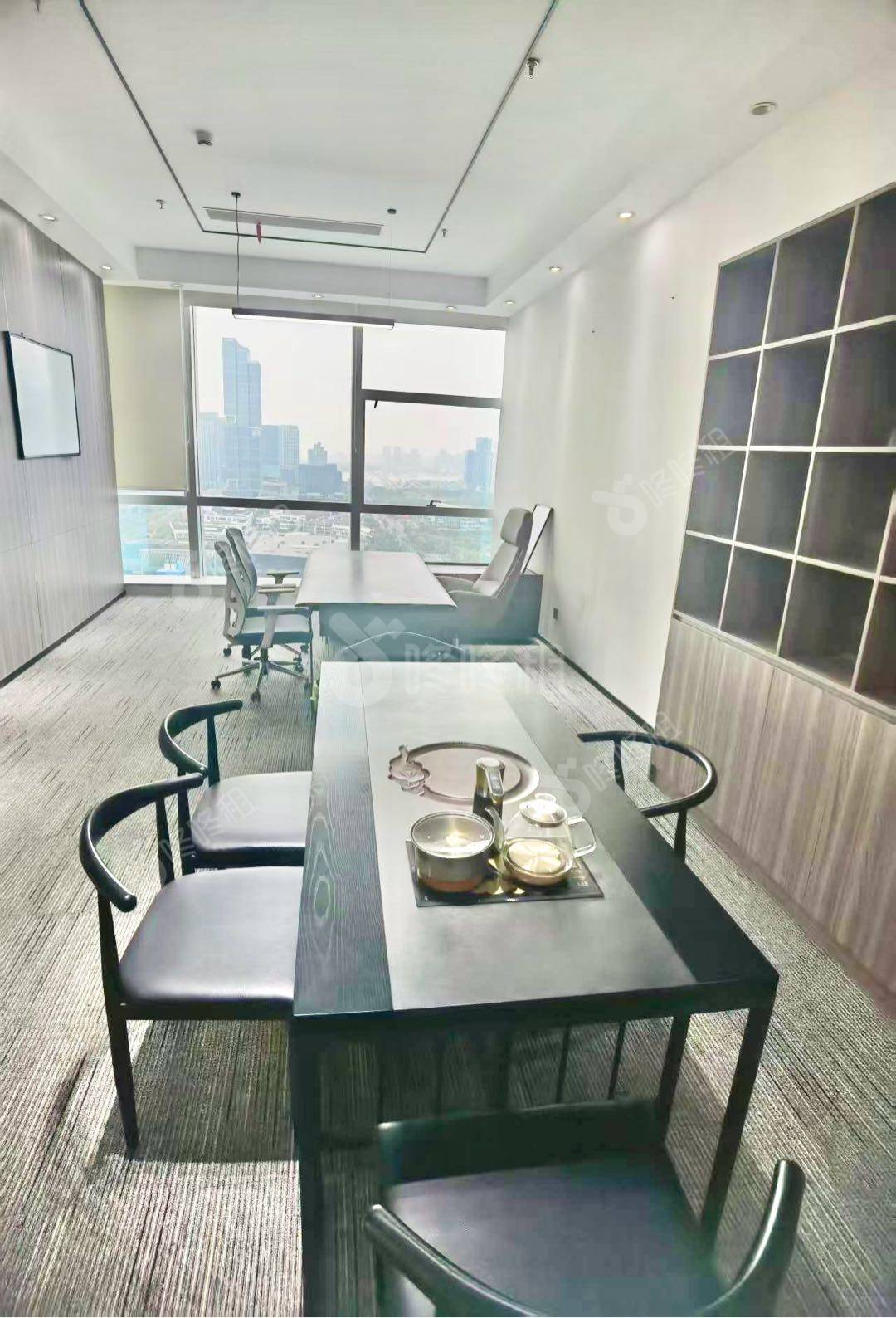 立桥金融中心_692.97平_豪装_办公室隔间
