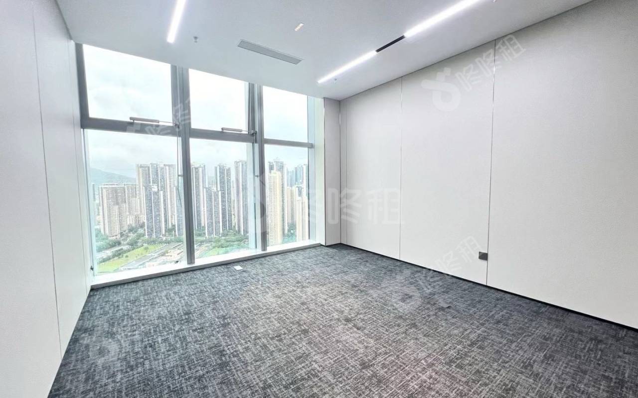 康泰创新广场_200平_精装_办公室隔间