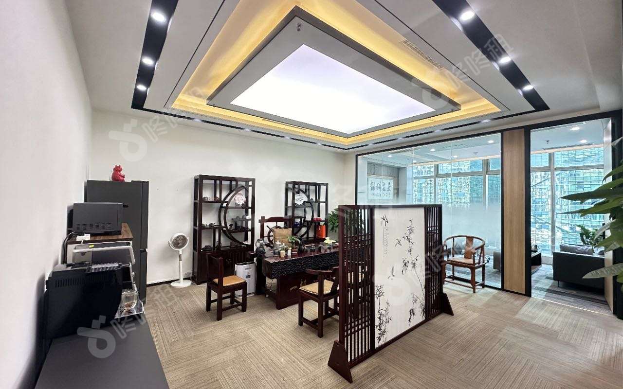 卓越世纪中心_249平_精装_办公室开间