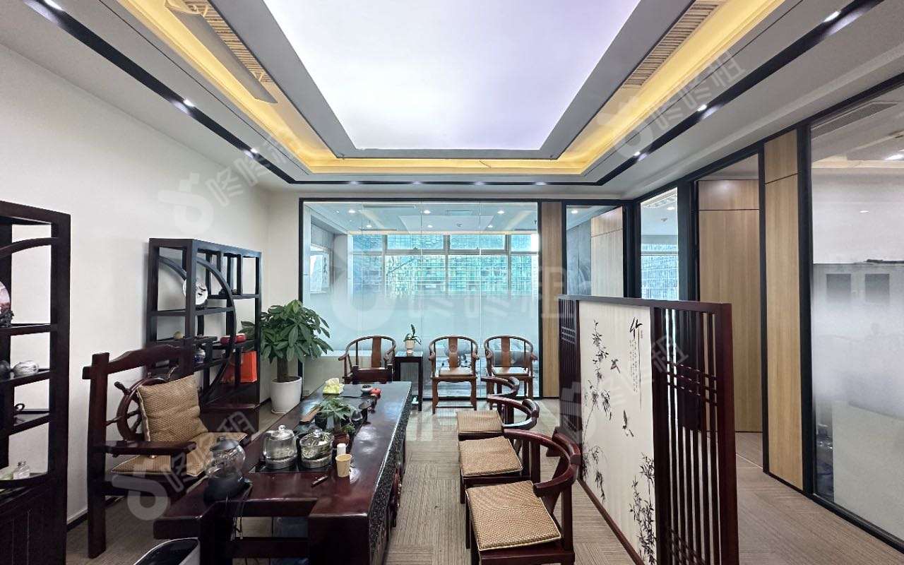 卓越世纪中心_249平_精装_办公室开间