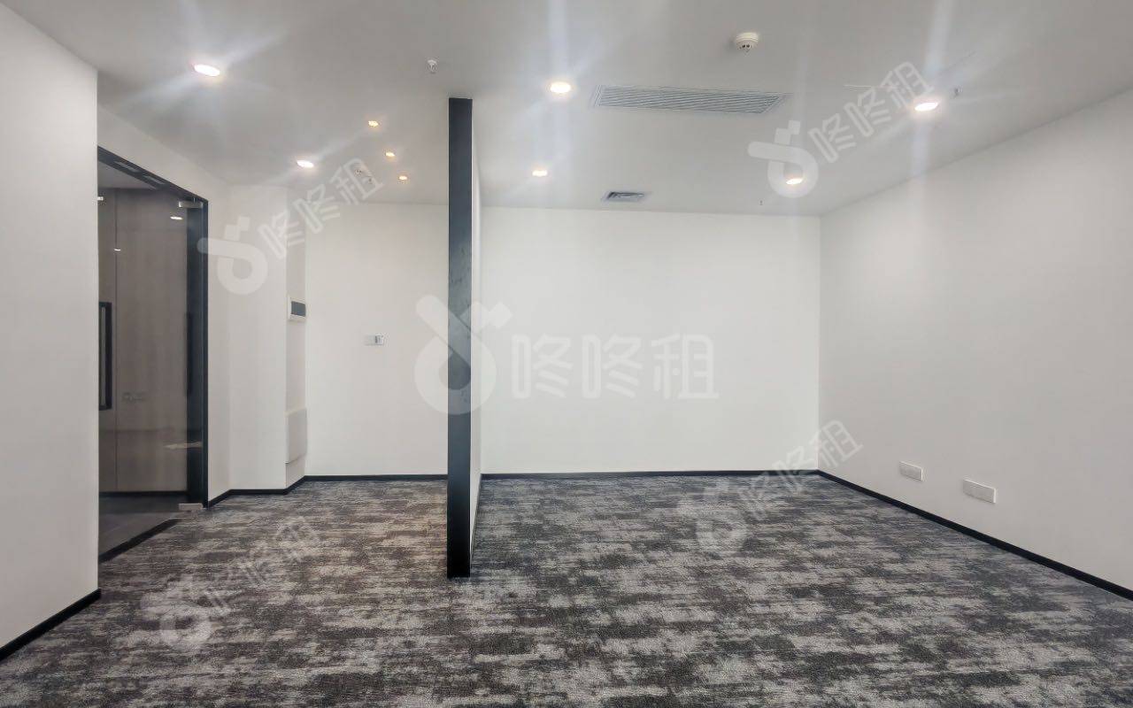 朗峻广场_128.12平_精装_办公室开间