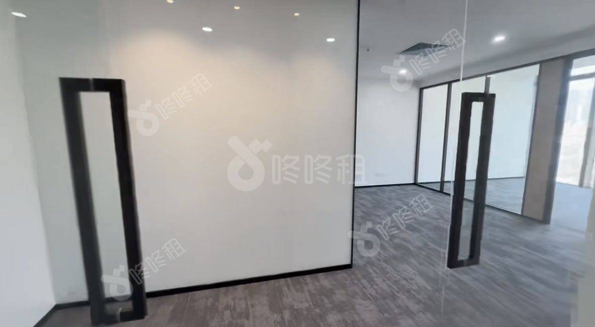 朗峻广场_136.02平_精装_前台