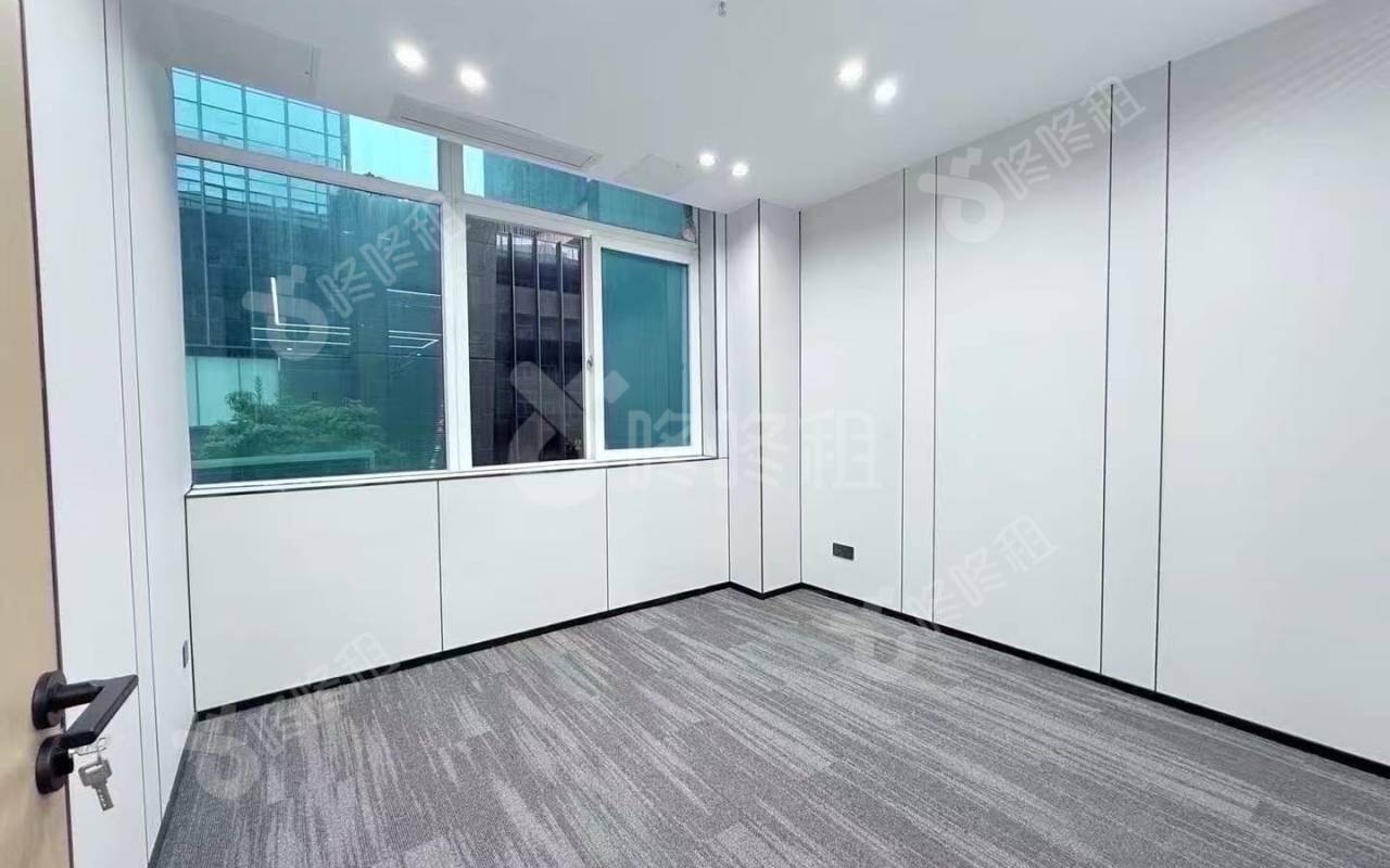 泰然科技园_159平_精装_办公室隔间