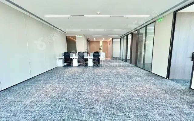 康泰创新广场_328.92平米_精装_办公室房源出租