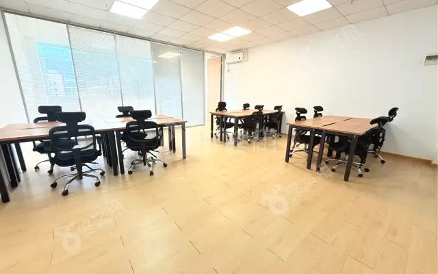 园西工业区_156平米_精装_办公室房源出租