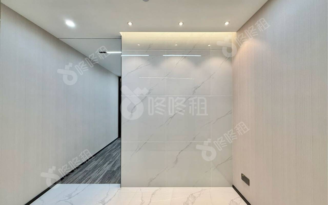 华润置地大厦_78平_精装_前台