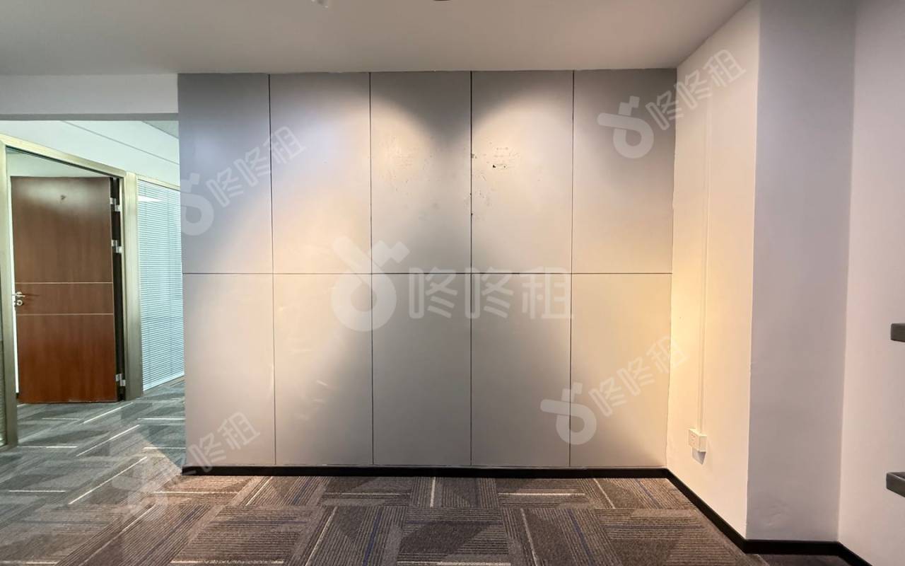 濠盛商务中心_122.91平_精装_前台