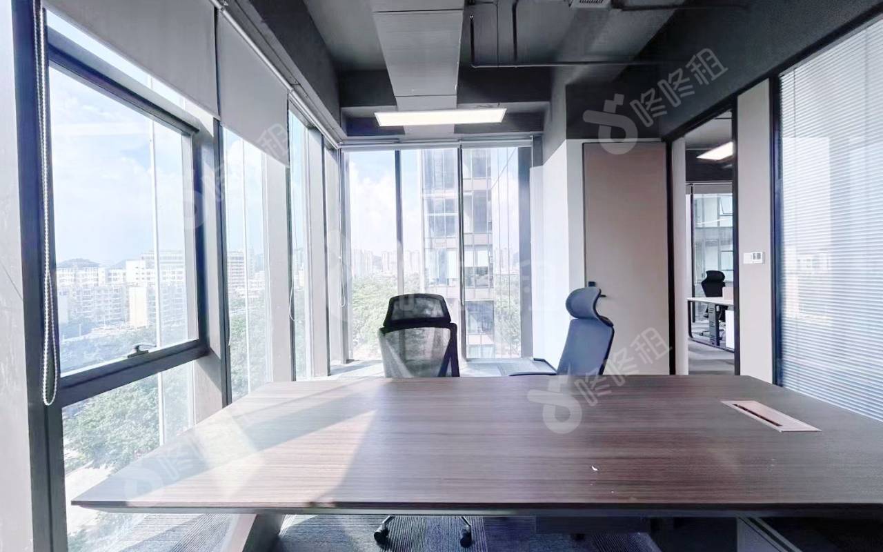 前海科兴科学园(正中华丽中心)_308.19平_精装_办公室隔间