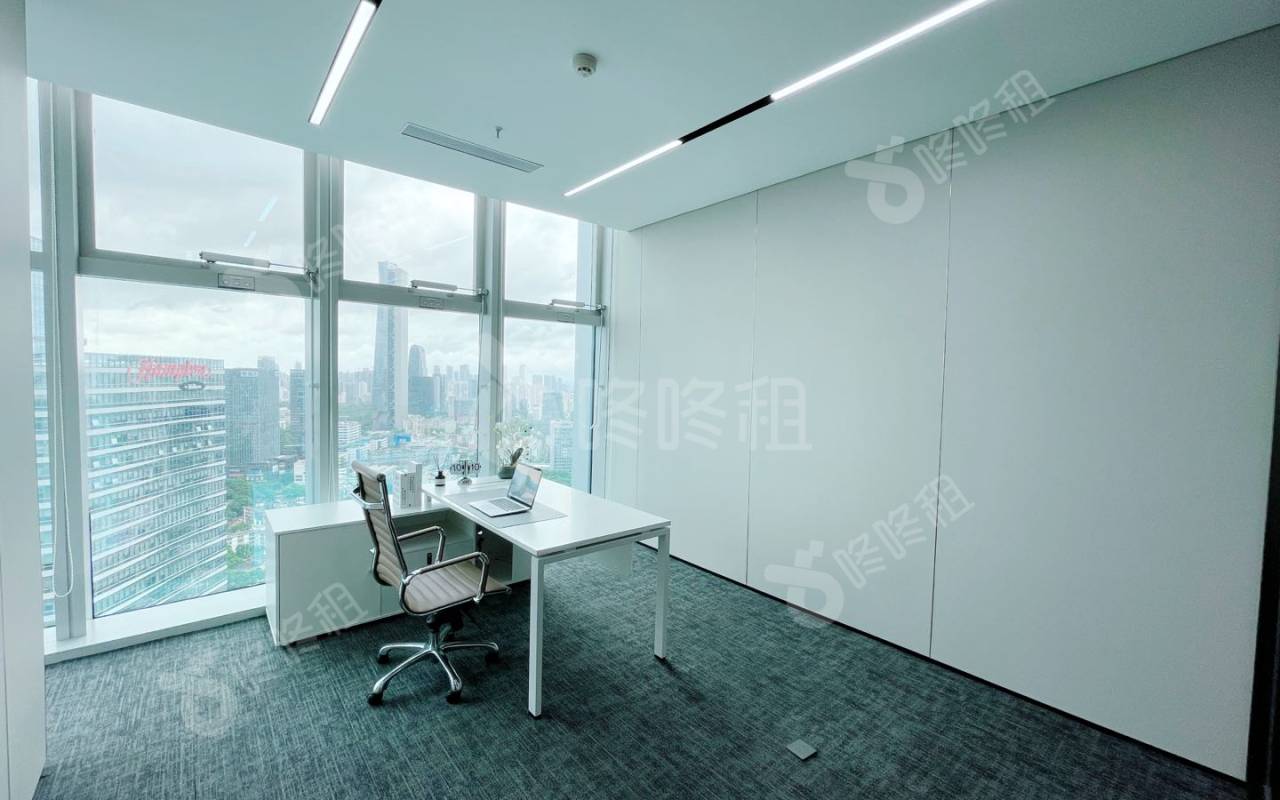 康泰创新广场_608.85平_精装_办公室隔间