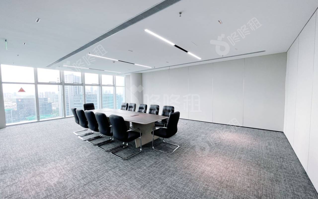 康泰创新广场_608.85平_精装_办公室隔间