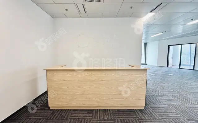 世茂前海中心（前海世茂大厦）_360平米_精装_办公室房源出租