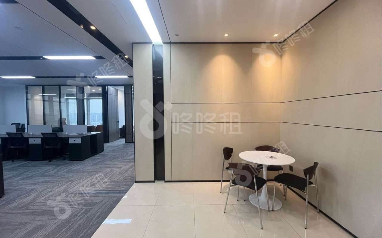 宏发前城中心(宏发QCC前城)_466平_精装_前台